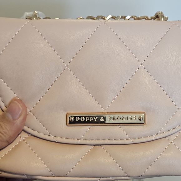 Poppy & Peonies Pink Quilted Crossbody Bag - Picture 4 of 12